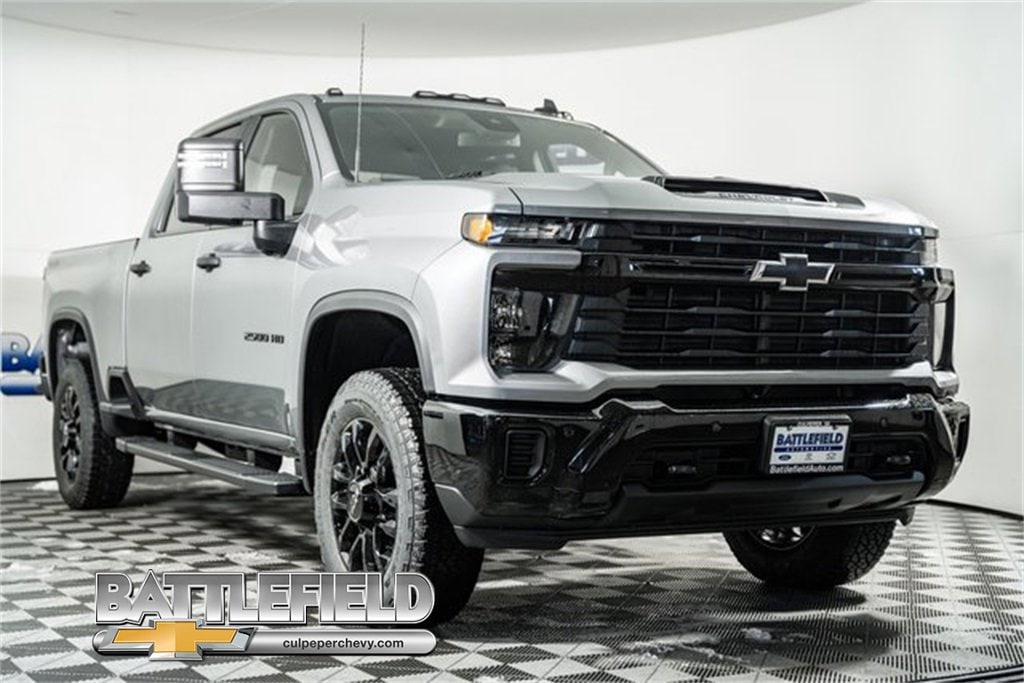 2026 Chevrolet Silverado 2500HD Custom's photo