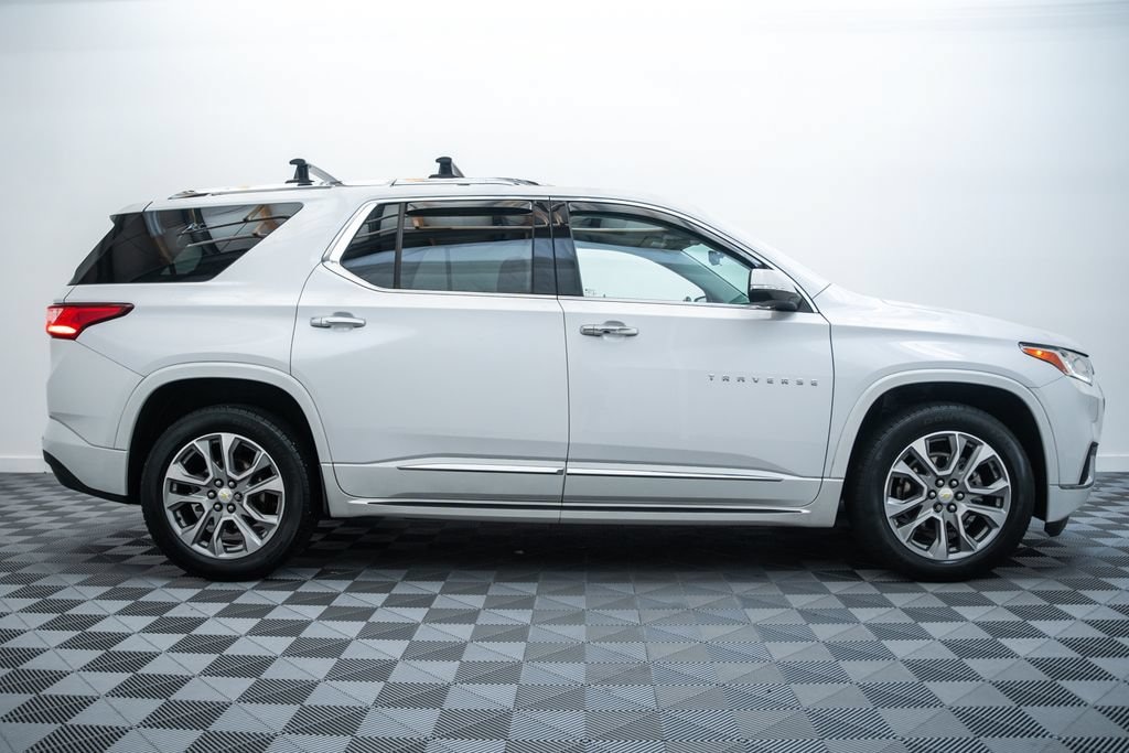 Used 2021 Chevrolet Traverse Premier SUV
