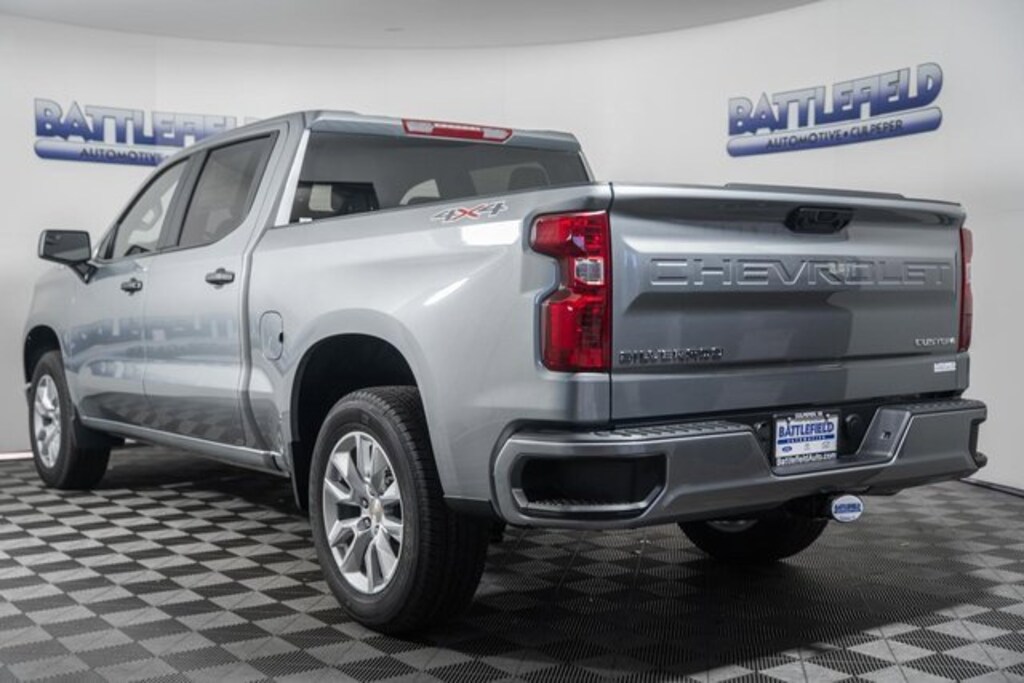 New 2026 Chevrolet Silverado 1500 Custom Truck