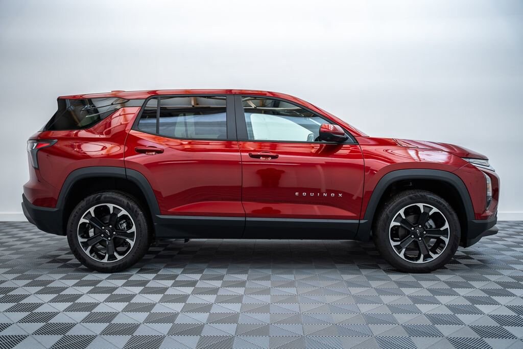 New 2026 Chevrolet Equinox LT SUV
