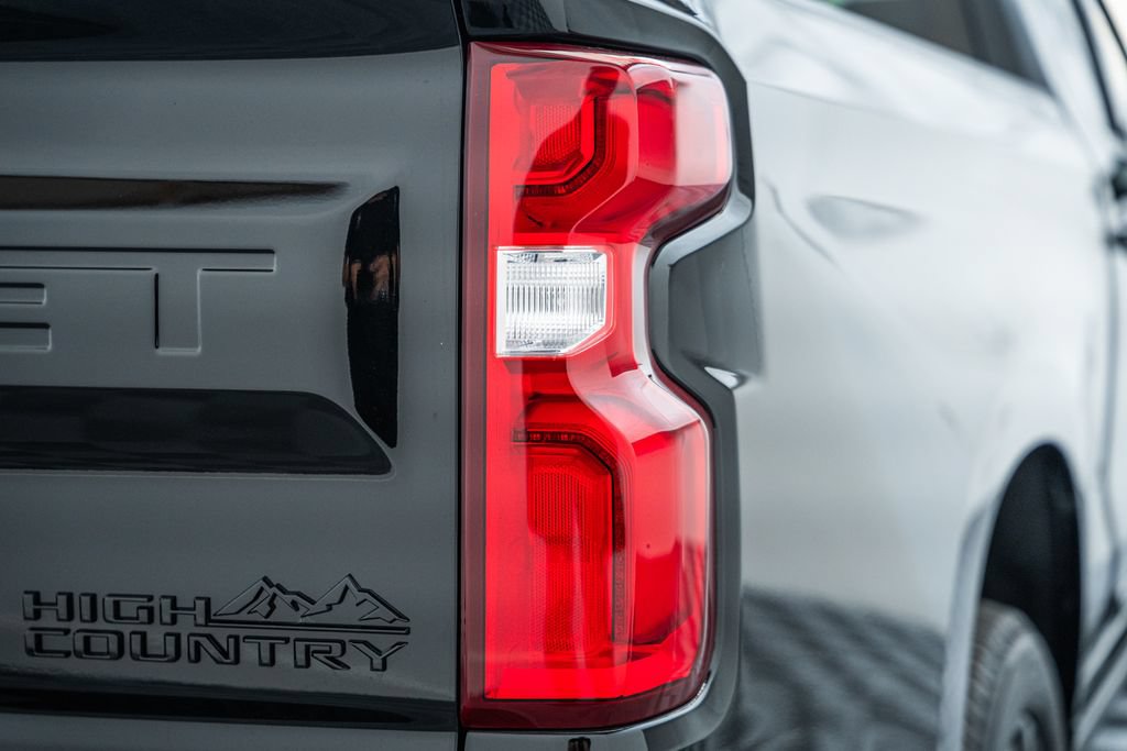 2026 Chevrolet Silverado 1500 High Country - Photo 8