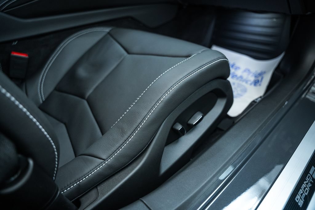 2027 Chevrolet Corvette 1LT - Photo 39
