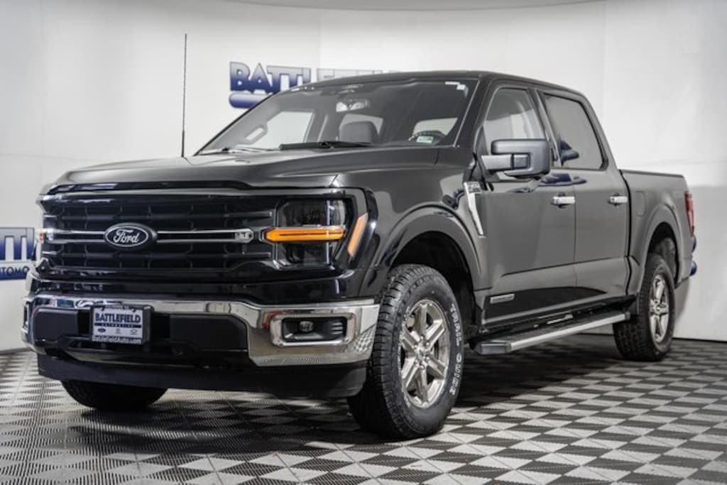 Used 2024 Ford F-150 XLT Truck SuperCrew Cab