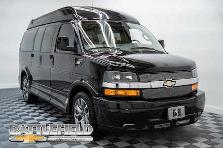 2023 Chevrolet Express Cargo 2500 WT Van Cargo Van
