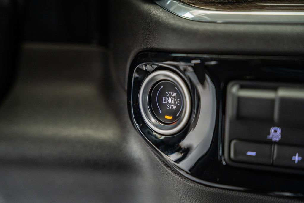 2025 Chevrolet Silverado 1500 RST - Photo 26