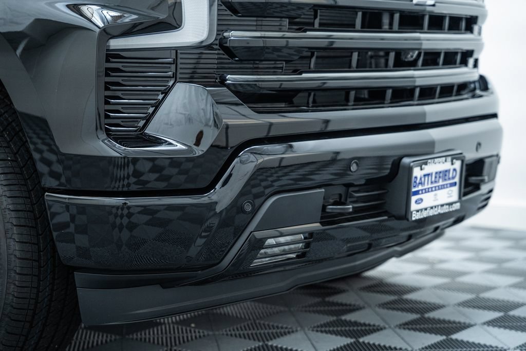 2026 Chevrolet Silverado 1500 High Country - Photo 15
