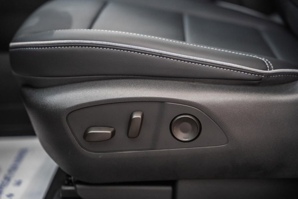 2026 Chevrolet Silverado EV LT - Photo 34