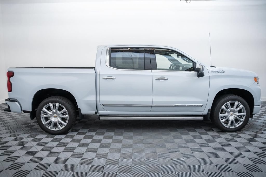 New 2026 Chevrolet Silverado 1500 High Country Truck