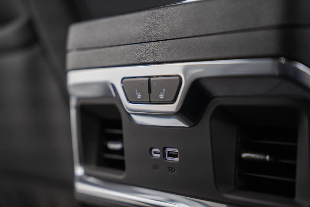 2026 Chevrolet Silverado 1500 LTZ - Photo 36