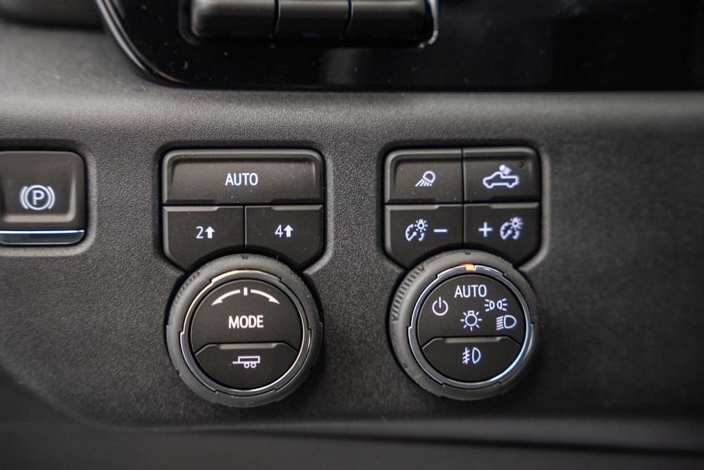 2026 Chevrolet Silverado 1500 LTZ - Photo 46