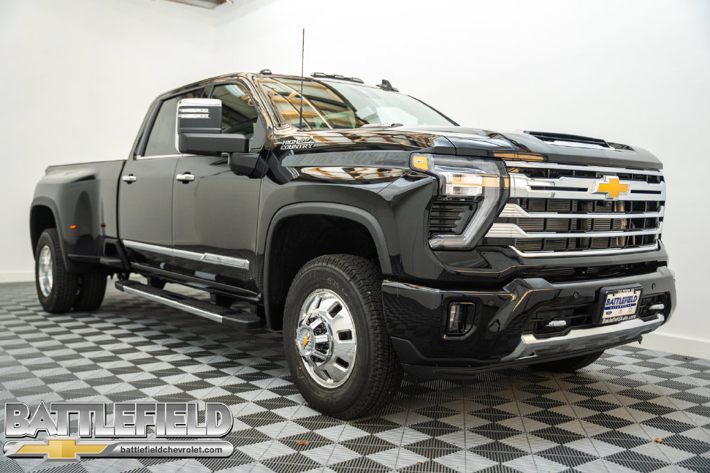2026 Chevrolet Silverado 3500 HD High Country DRW Truck