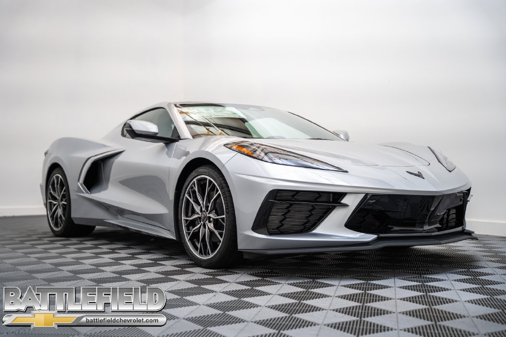 2027 Chevrolet Corvette 2LT
