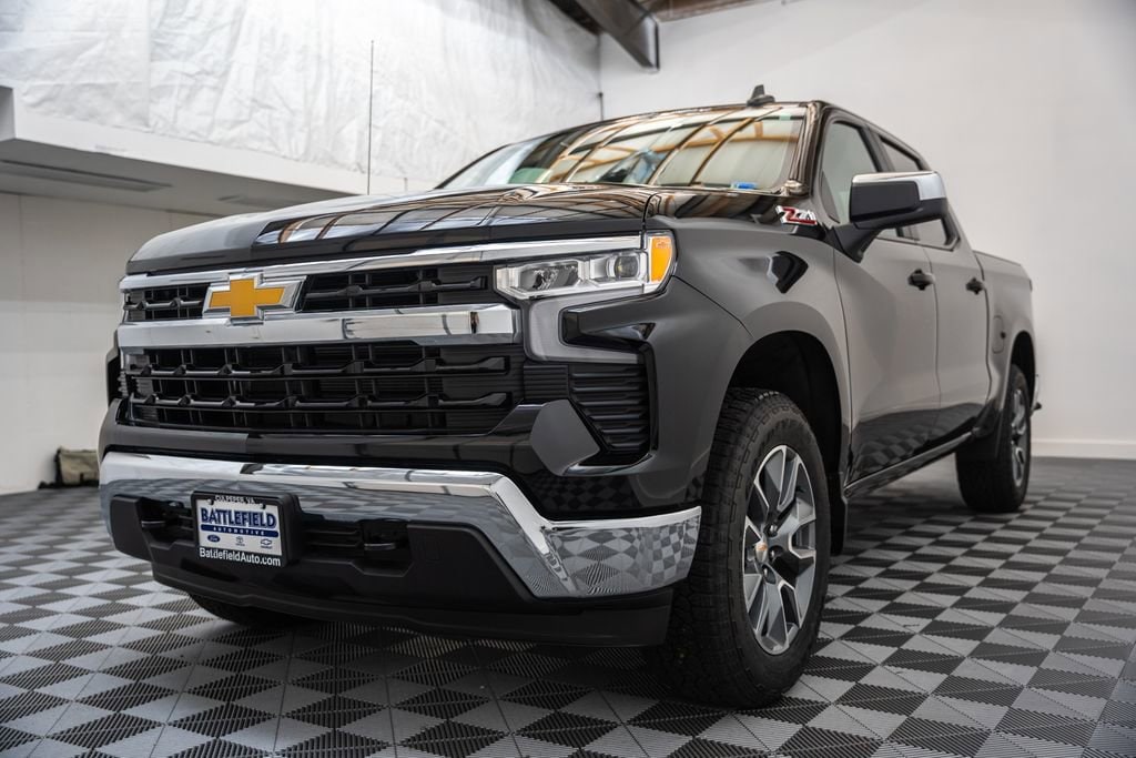 New 2026 Chevrolet Silverado 1500 LT Truck
