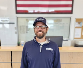 Staff member Jacob Selz from ID_6a77b63d5f4f