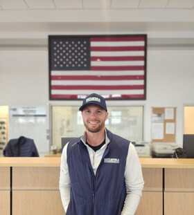 Staff member Frank Williams from ID_f08550cf69ab