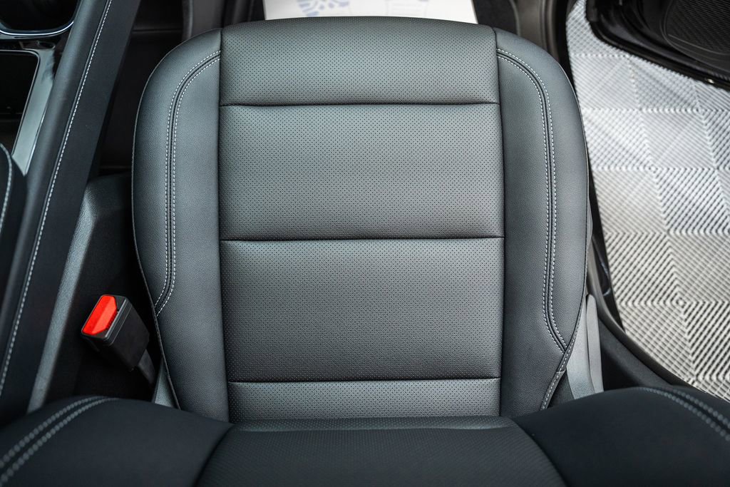 2026 Chevrolet Traverse LT - Photo 32