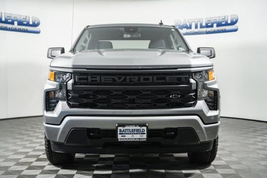 New 2026 Chevrolet Silverado 1500 Custom Truck