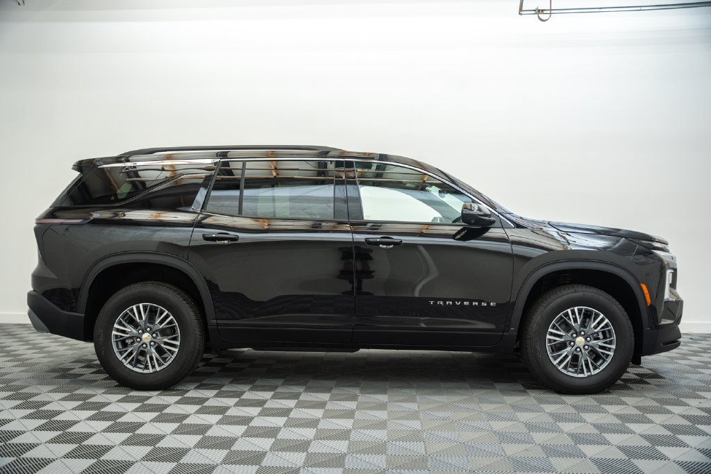 New 2027 Chevrolet Traverse LT SUV