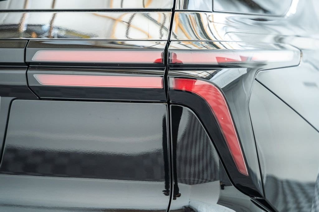 2026 Chevrolet Traverse LT - Photo 9