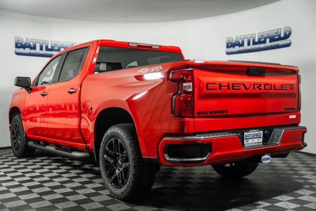 New 2026 Chevrolet Silverado 1500 Custom Truck