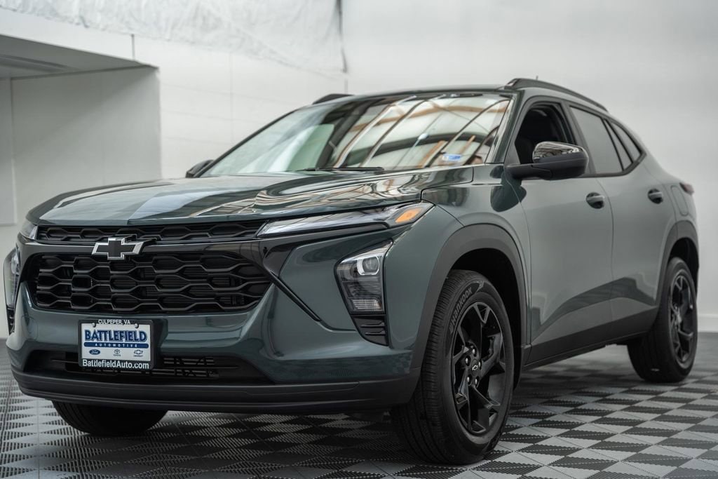 New 2026 Chevrolet Trax LT SUV