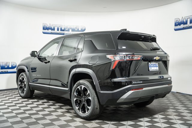 2026 Chevrolet Equinox LT photo 4