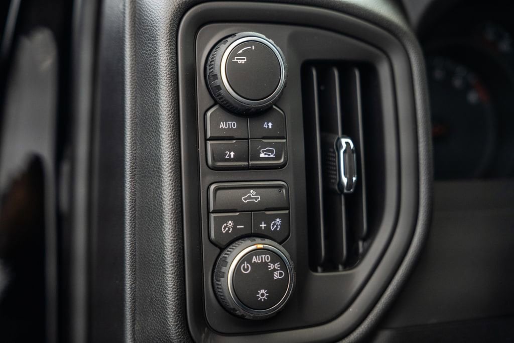2026 Chevrolet Silverado 1500 Custom - Photo 43