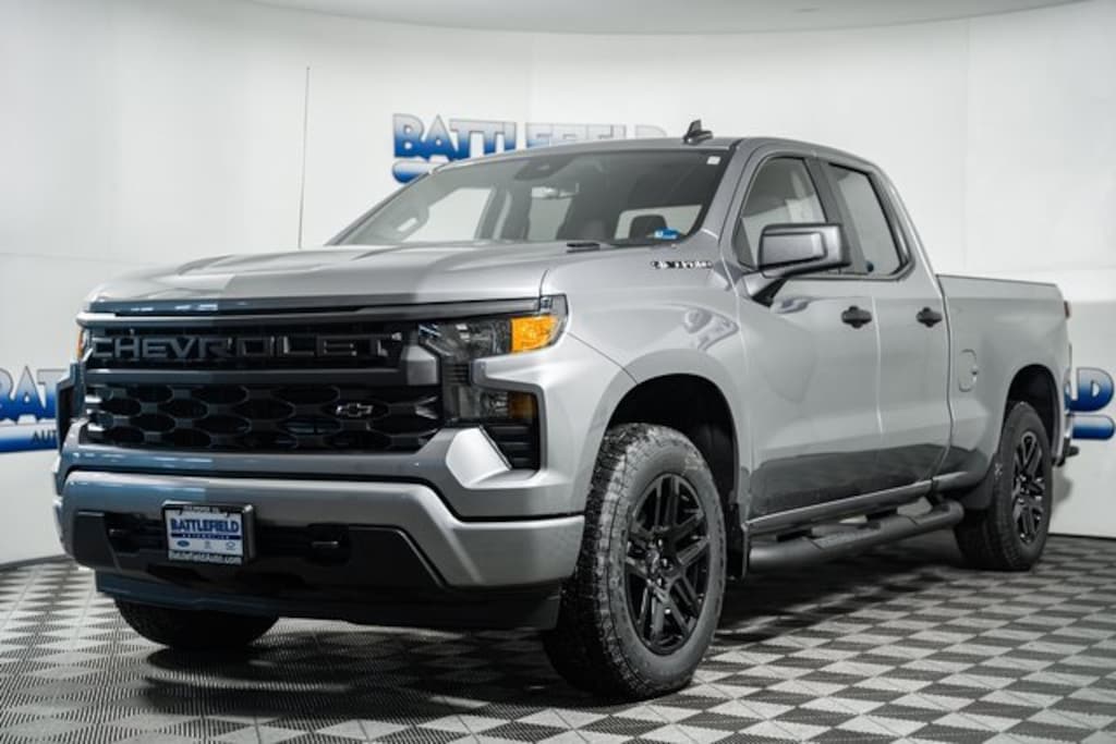 New 2026 Chevrolet Silverado 1500 Custom Truck