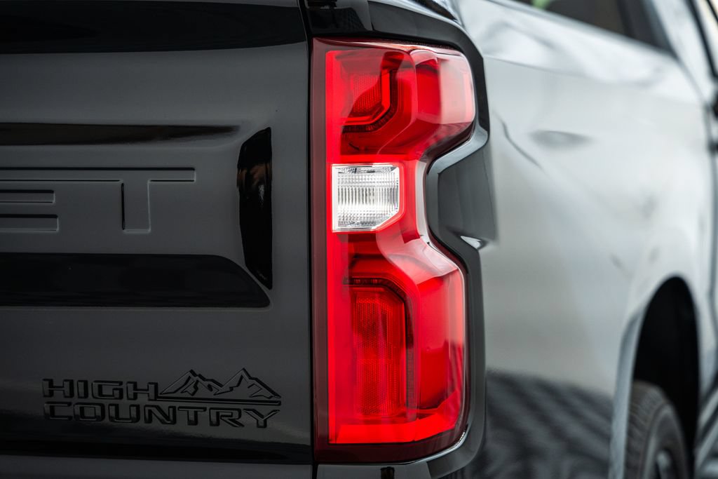 2026 Chevrolet Silverado 1500 High Country - Photo 8