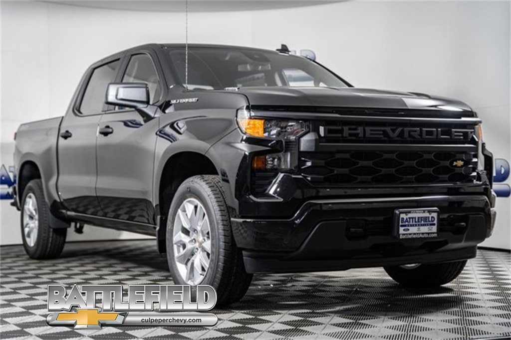 2026 Chevrolet Silverado 1500 Custom's photo