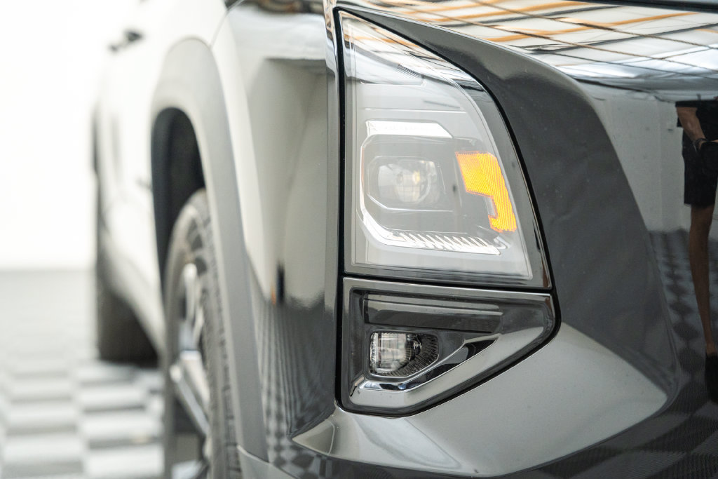 2027 Chevrolet Equinox LT - Photo 15