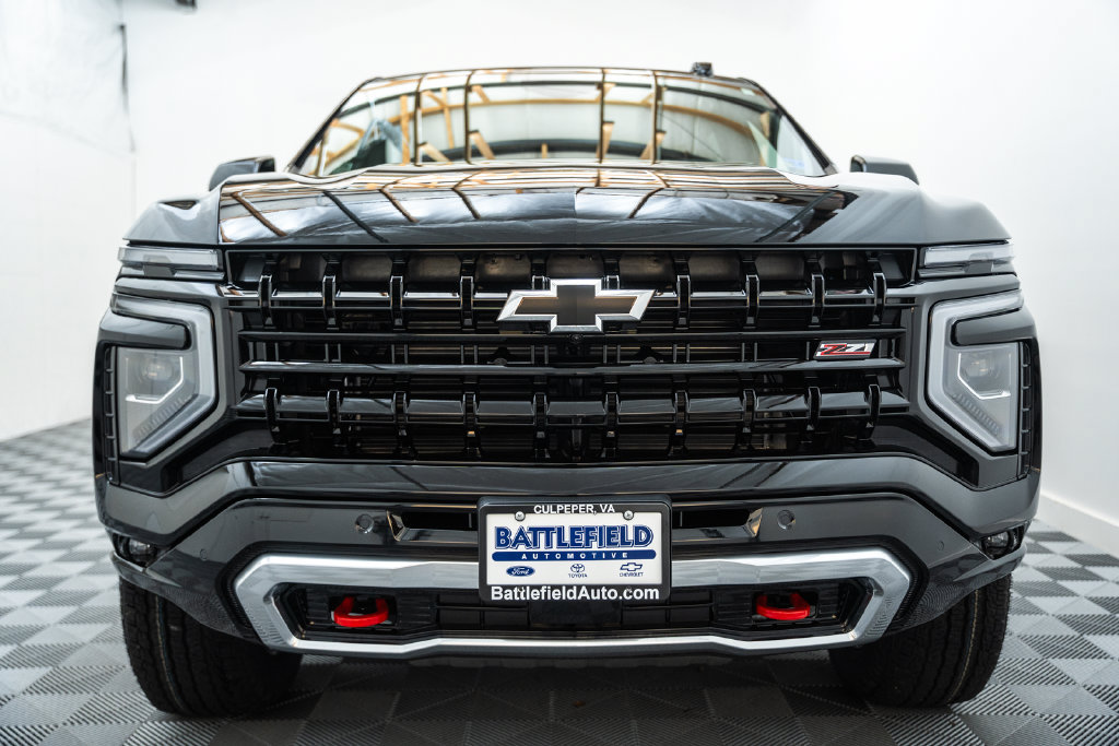 New 2027 Chevrolet Suburban Z71 SUV