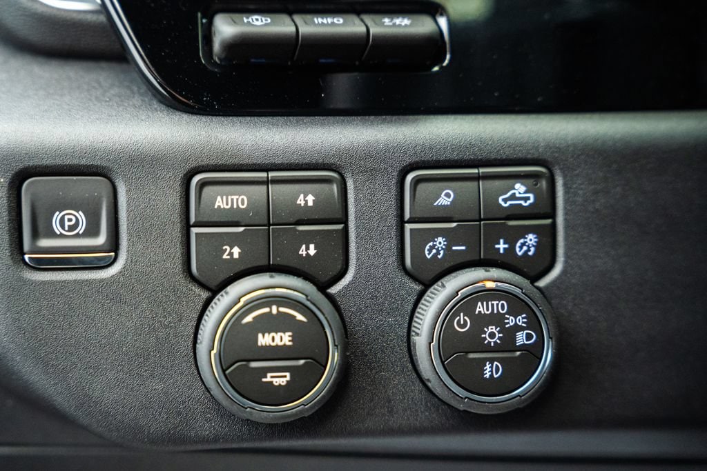 2026 Chevrolet Silverado 1500 High Country - Photo 45