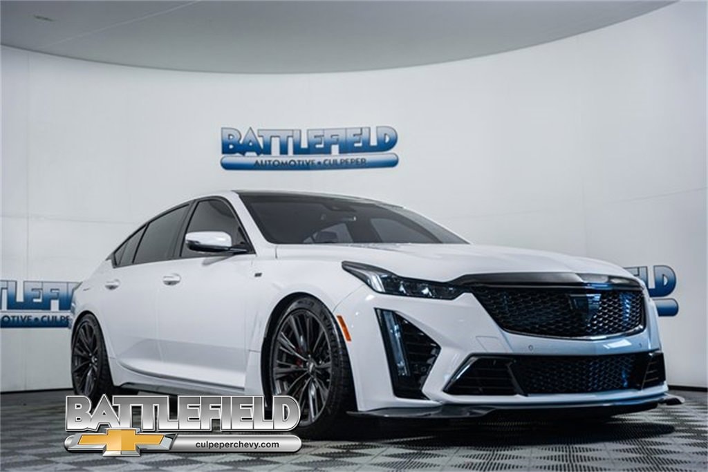 2023 Cadillac CT5 V-Series Blackwing's photo