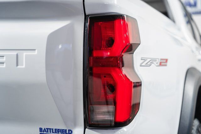2026 Chevrolet Colorado ZR2 - Photo 8