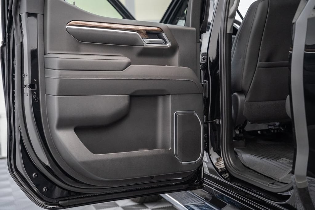 2026 Chevrolet Silverado 1500 LT - Photo 39