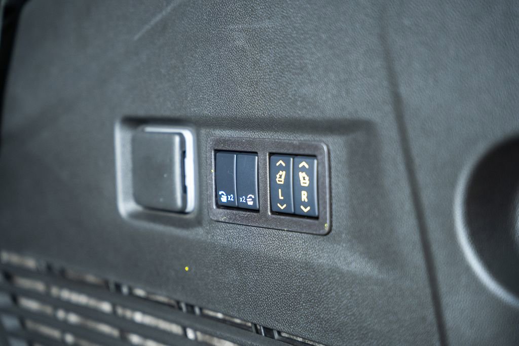 2026 Chevrolet Tahoe Premier - Photo 11