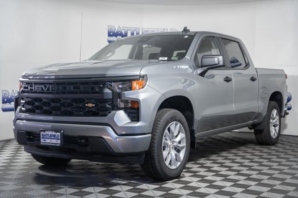 New 2026 Chevrolet Silverado 1500 Custom Truck