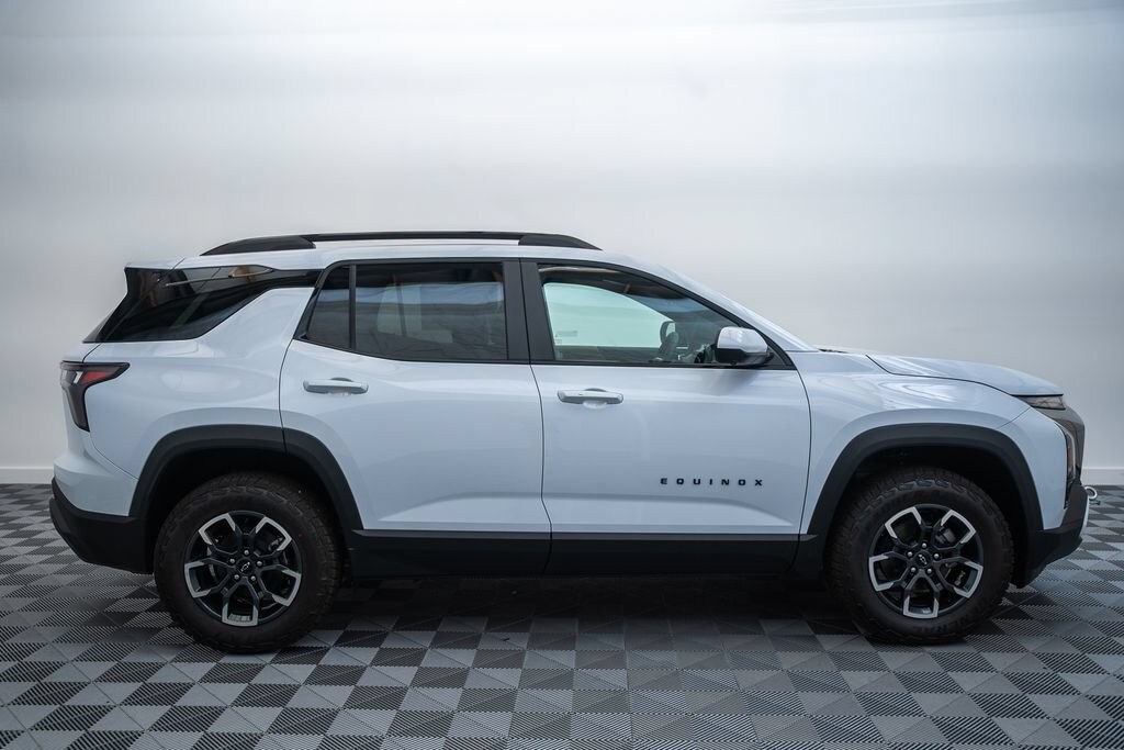 New 2026 Chevrolet Equinox Activ SUV