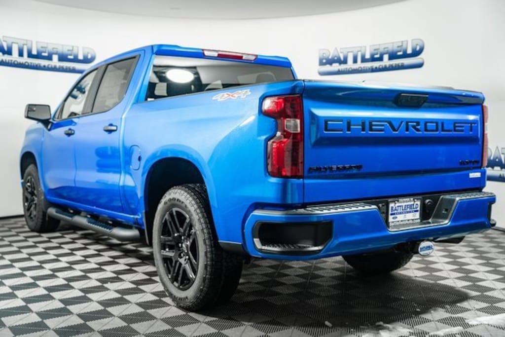 New 2026 Chevrolet Silverado 1500 Custom Truck