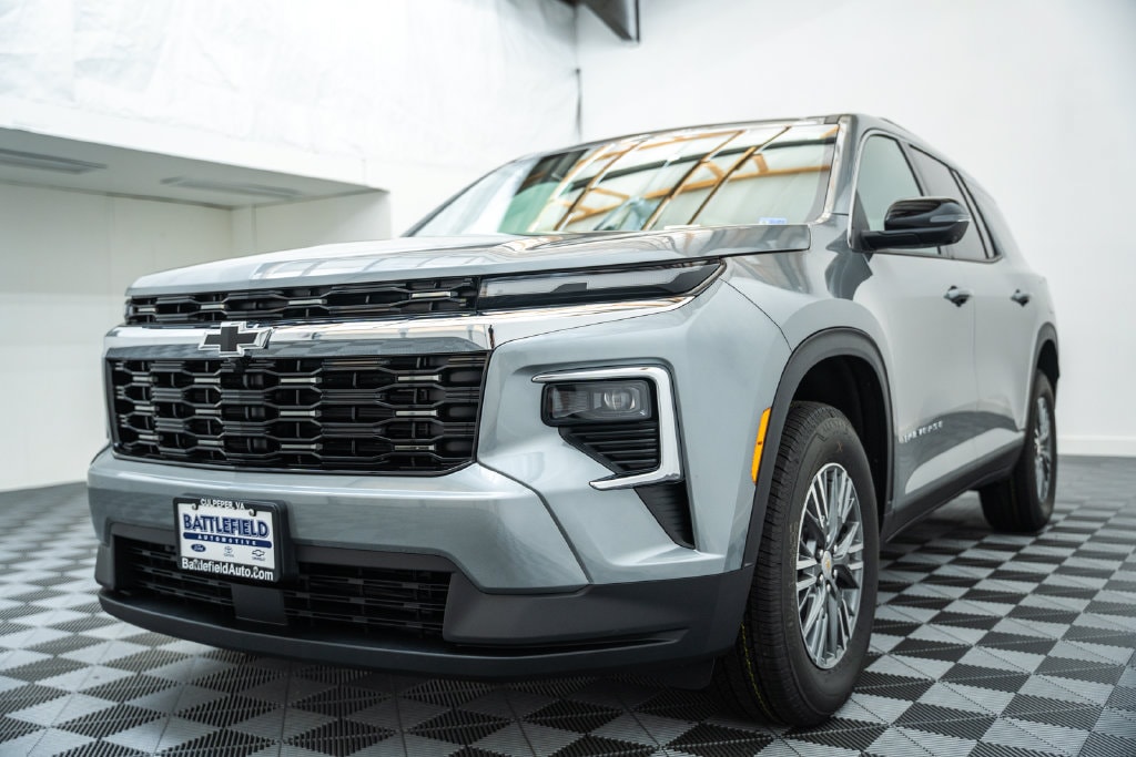 New 2027 Chevrolet Traverse LT SUV