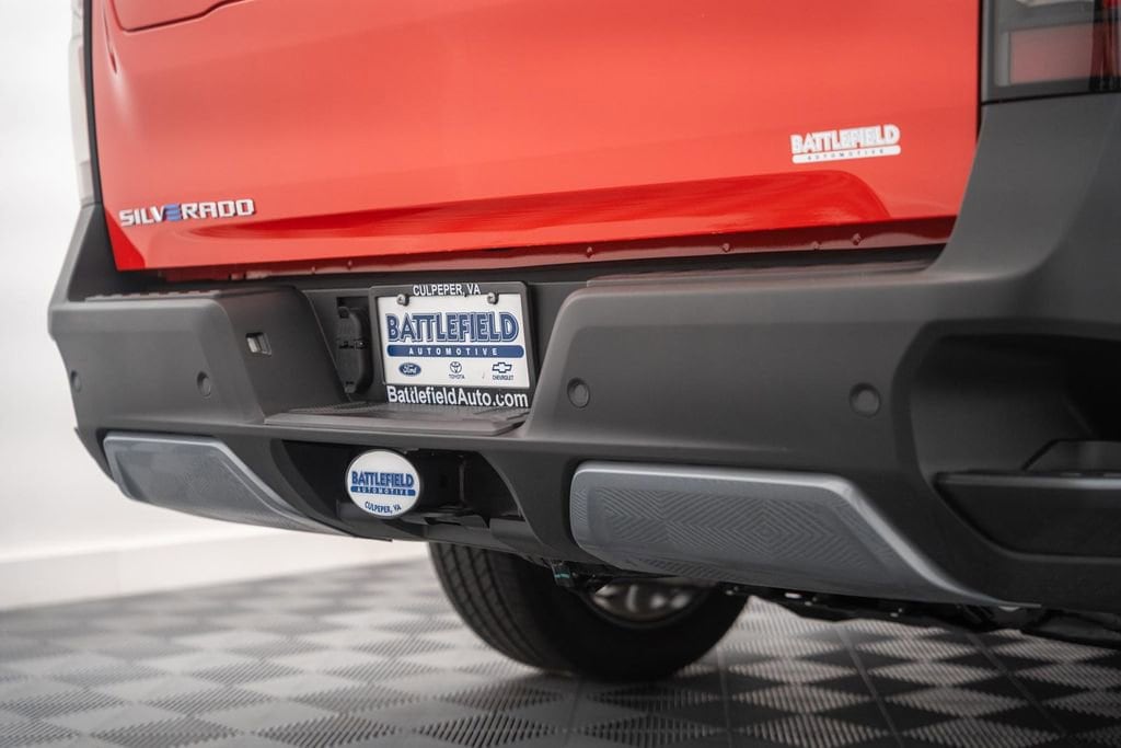 2026 Chevrolet Silverado EV LT - Photo 9