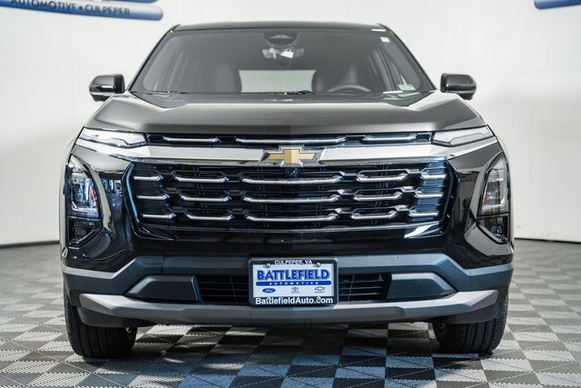 2026 Chevrolet Equinox LT photo 2