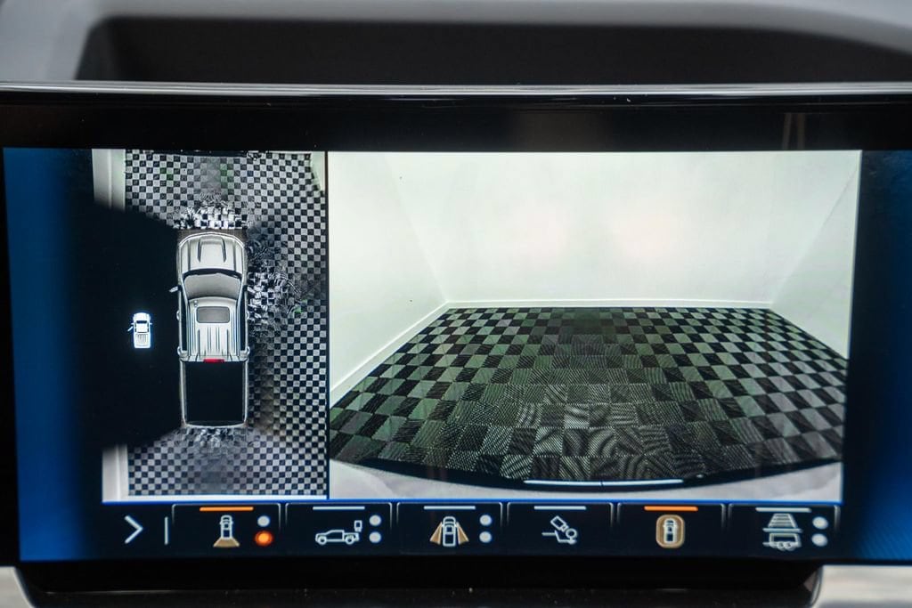 2026 Chevrolet Silverado 1500 LTZ - Photo 48