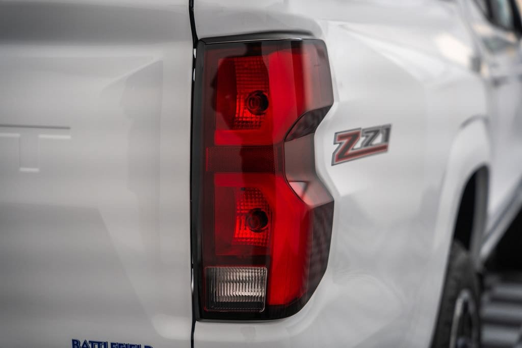2026 Chevrolet Colorado Z71 - Photo 8