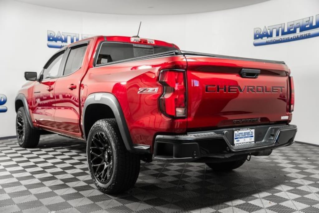 Used 2024 Chevrolet Colorado Z71 Truck Crew Cab