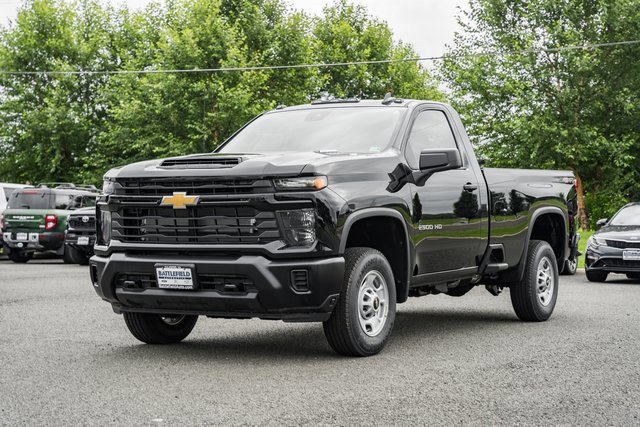2025 Chevrolet Silverado 2500HD Work Truck photo 3