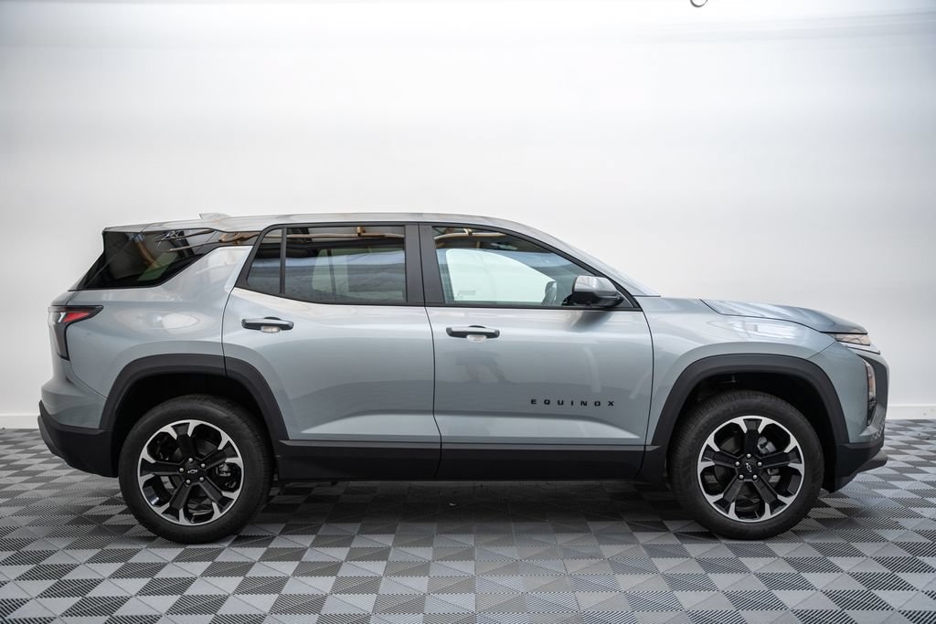 New 2027 Chevrolet Equinox LT SUV
