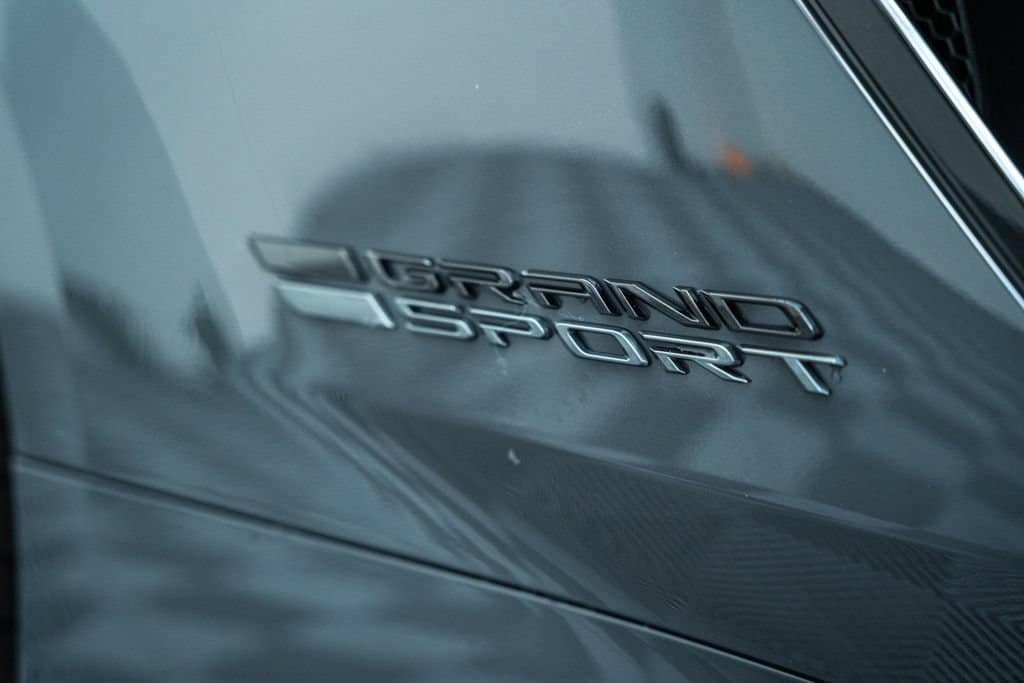 2027 Chevrolet Corvette 1LT - Photo 24