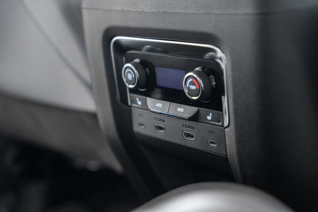 2026 Chevrolet Tahoe Premier - Photo 37